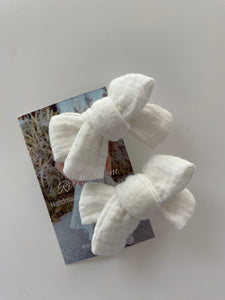 Mini knotted bows - Milk